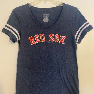 🔥WOMEN'S BOSTON RED SOX SHIRT